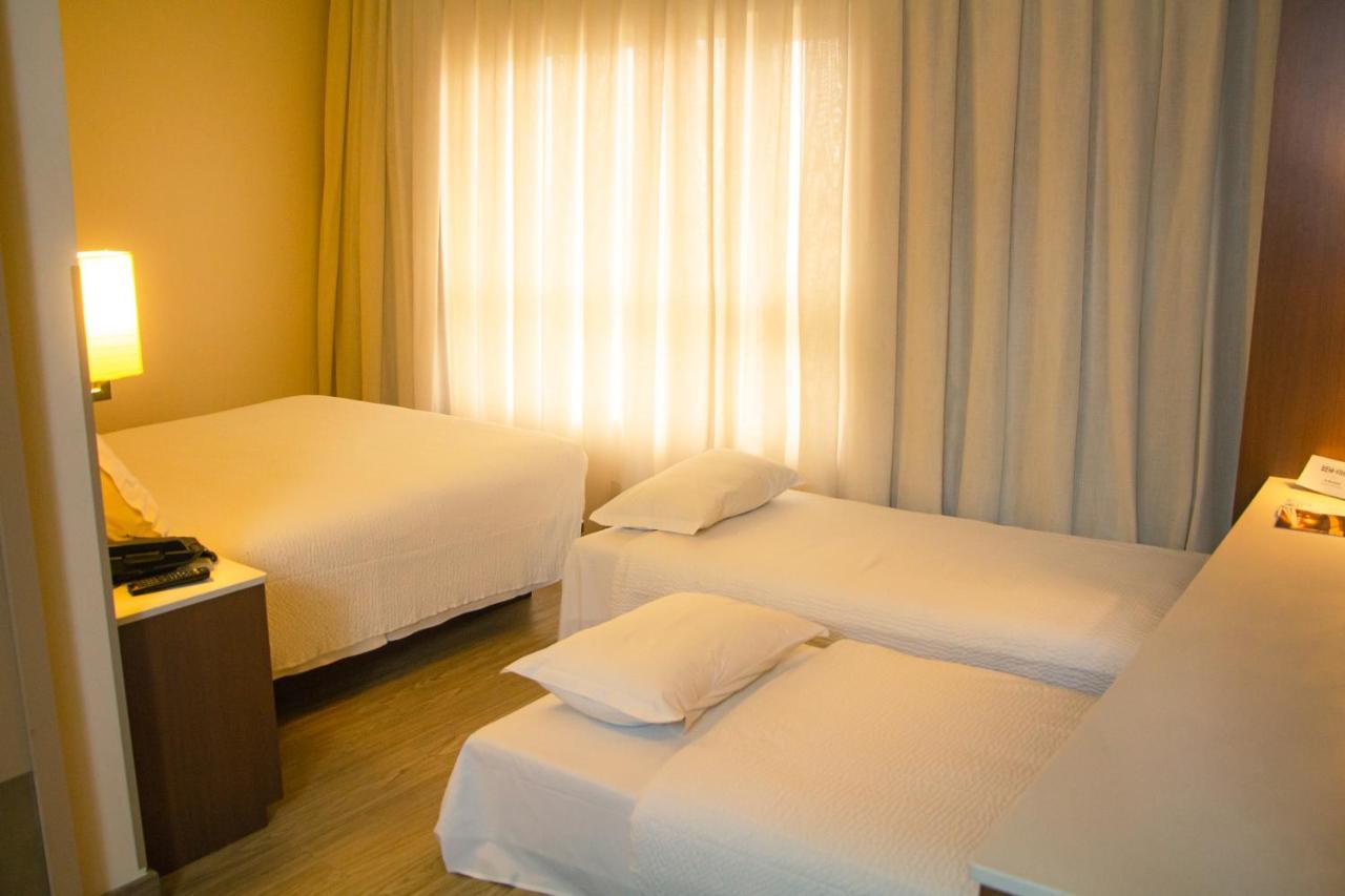 Отель Ibis Styles Curitiba Aeroporto Сан-Жозе-дус-Пиньяйс Экстерьер фото