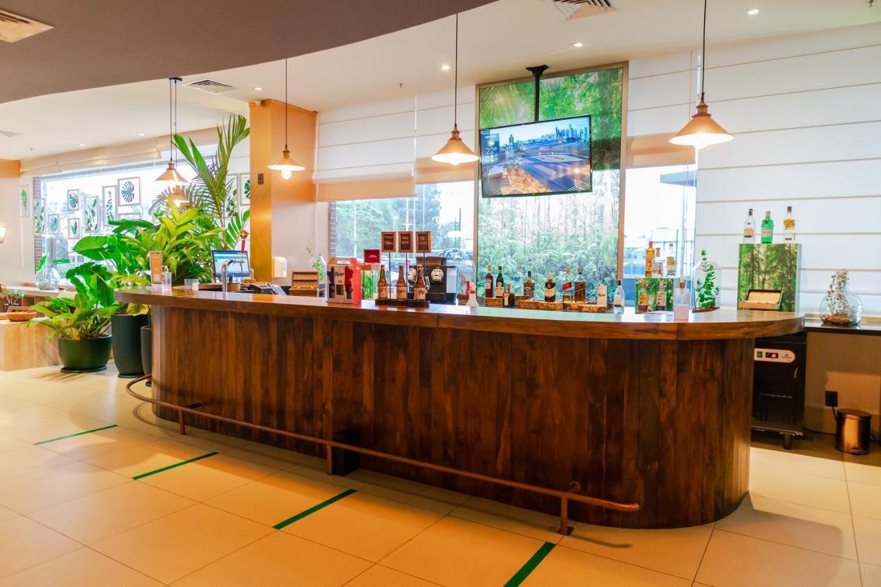 Отель Ibis Styles Curitiba Aeroporto Сан-Жозе-дус-Пиньяйс Экстерьер фото